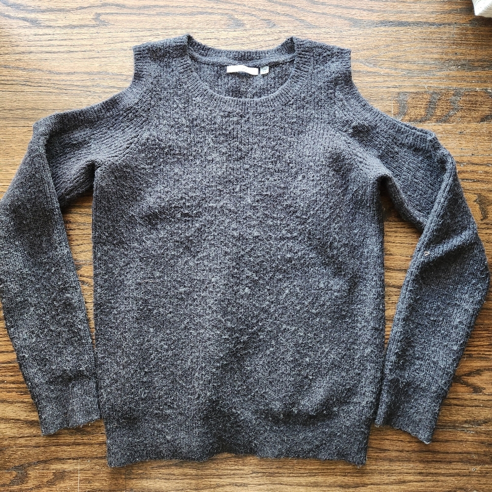 Gray sweater with Shoulder Cutouts